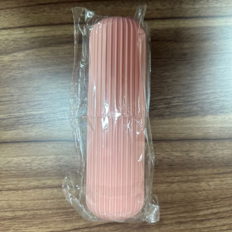 Estuche portátil para cepillo y pasta dental